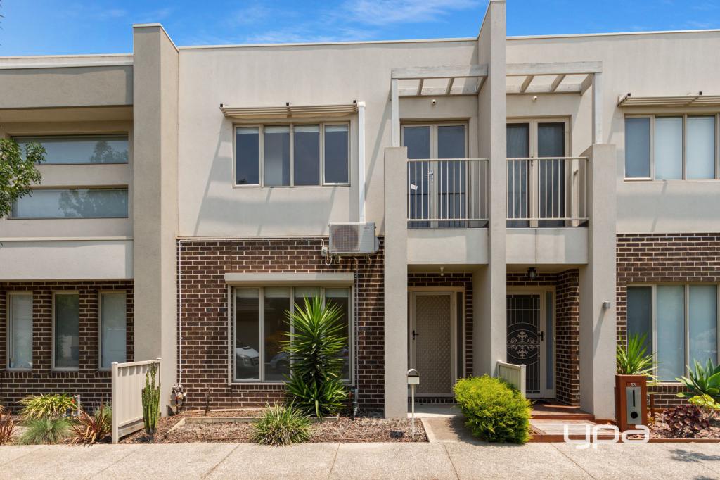 11 Landcox Way, Caroline Springs, VIC 3023