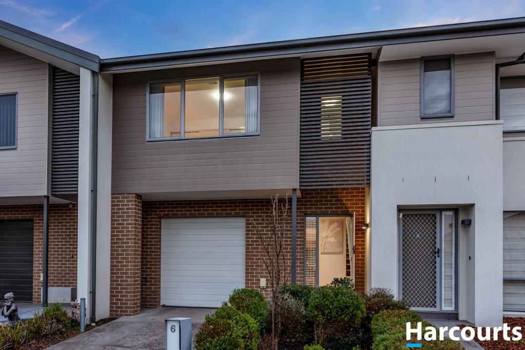 6 Flora Gr, Wantirna South, VIC 3152