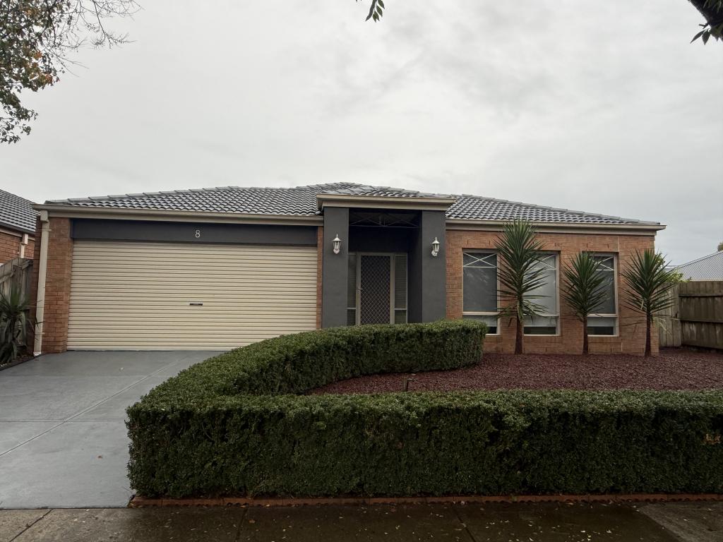 8 BUTCHER CT, NARRE WARREN SOUTH, VIC 3805