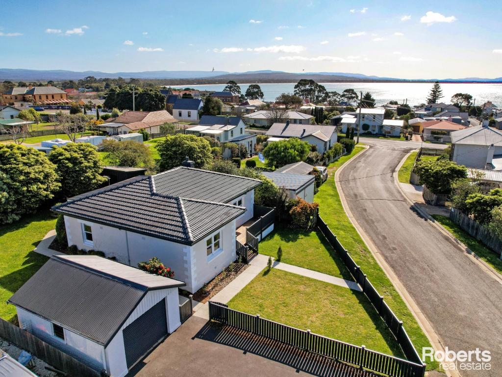 1 Rectory St, Swansea, TAS 7190