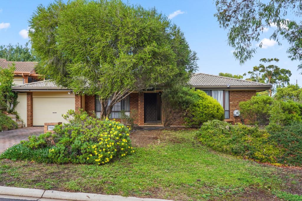 2 Illawarra Ct, Craigmore, SA 5114