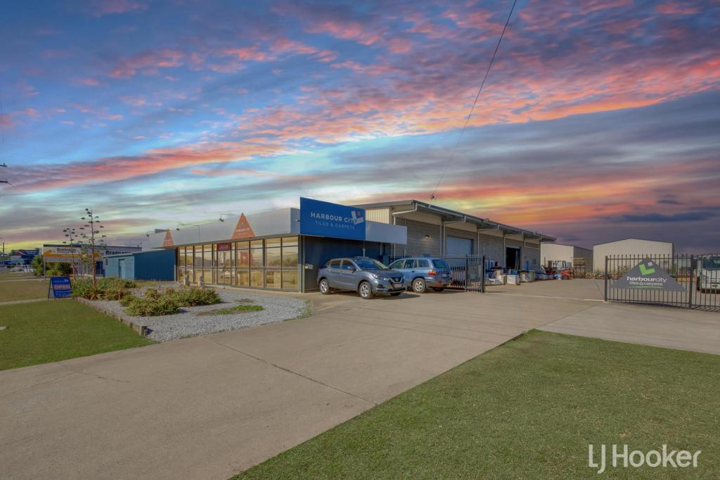97 Hanson Rd, Gladstone Central, QLD 4680
