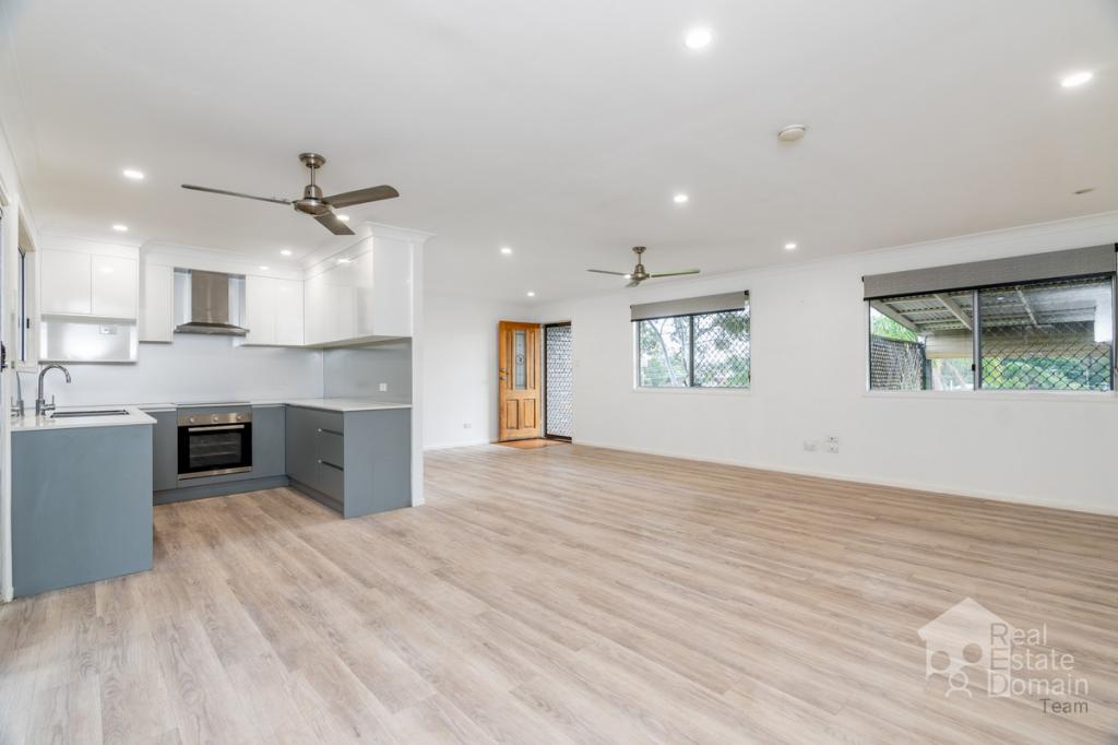 18 Dunblane Dr, Boronia Heights, QLD 4124