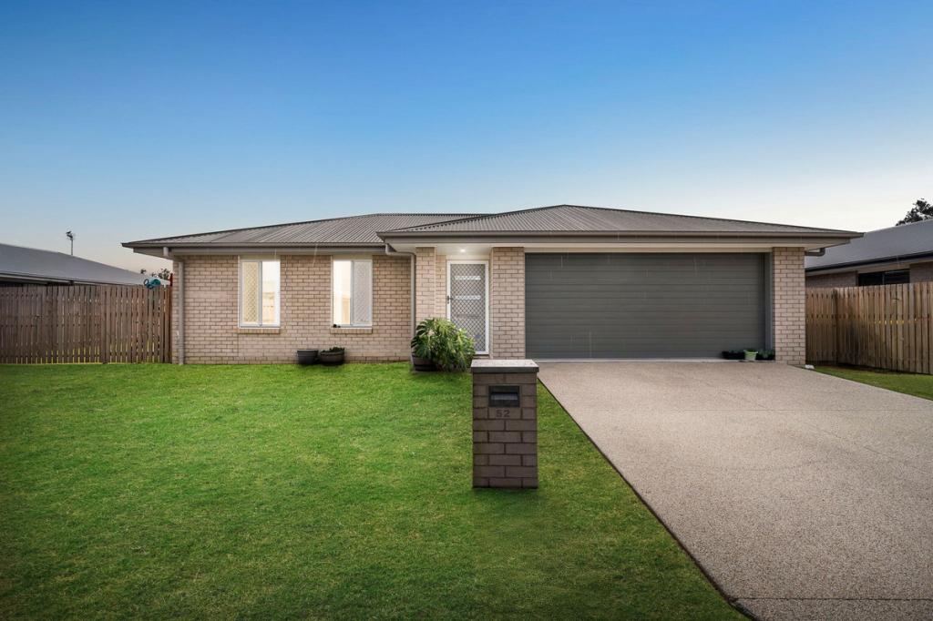 52 Girraween Way, Eli Waters, QLD 4655