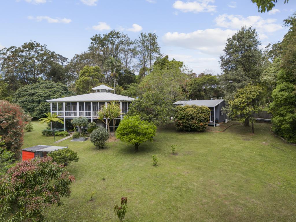 8 ENDEAVOUR DR, BELLINGEN, NSW 2454