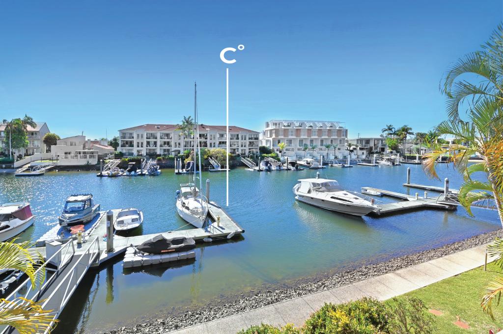 10/20 Canal Ave, Runaway Bay, QLD 4216