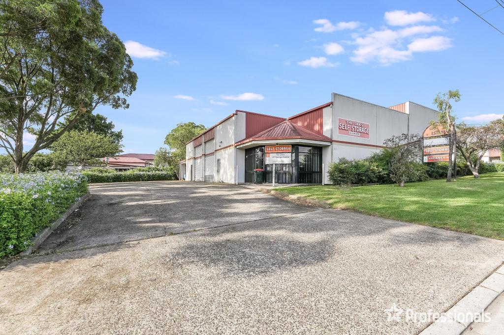 2/5 Glendiver Rd, The Oaks, NSW 2570