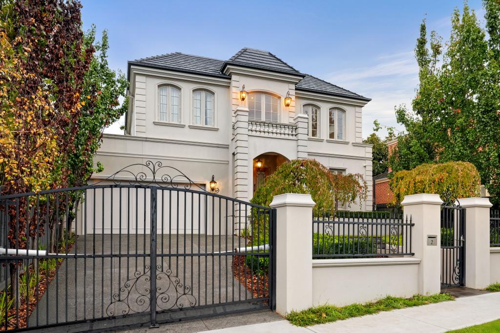 2 Pryton Ct, Balwyn, VIC 3103