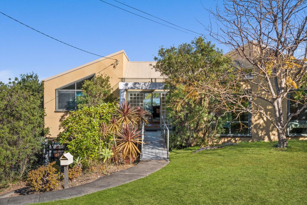 17 Canberra Cres, Burrill Lake, NSW 2539