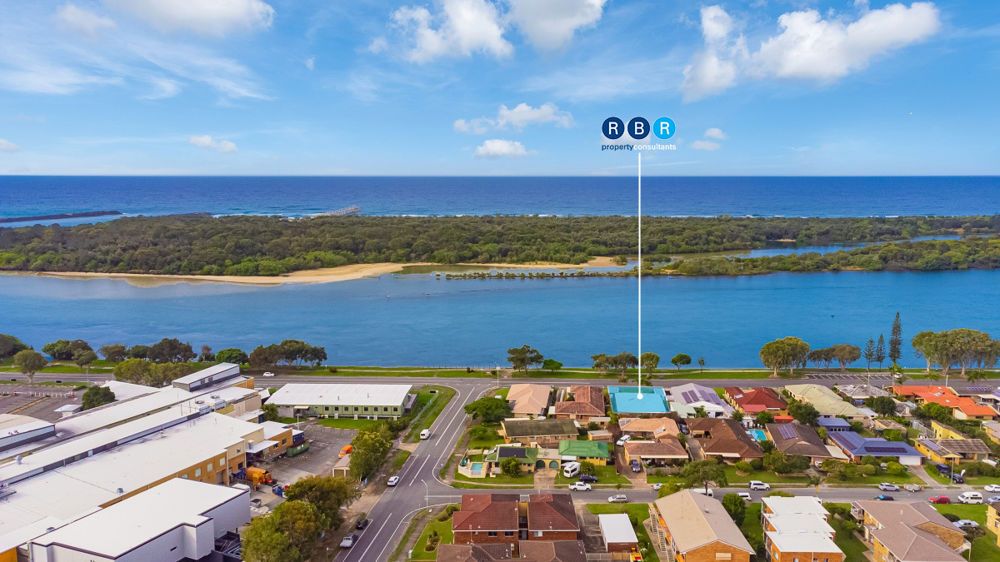 1/6 Keith Compton Dr, Tweed Heads, NSW 2485