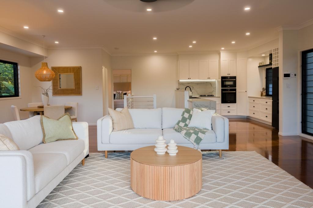 50 Ballow St, Coolangatta, QLD 4225