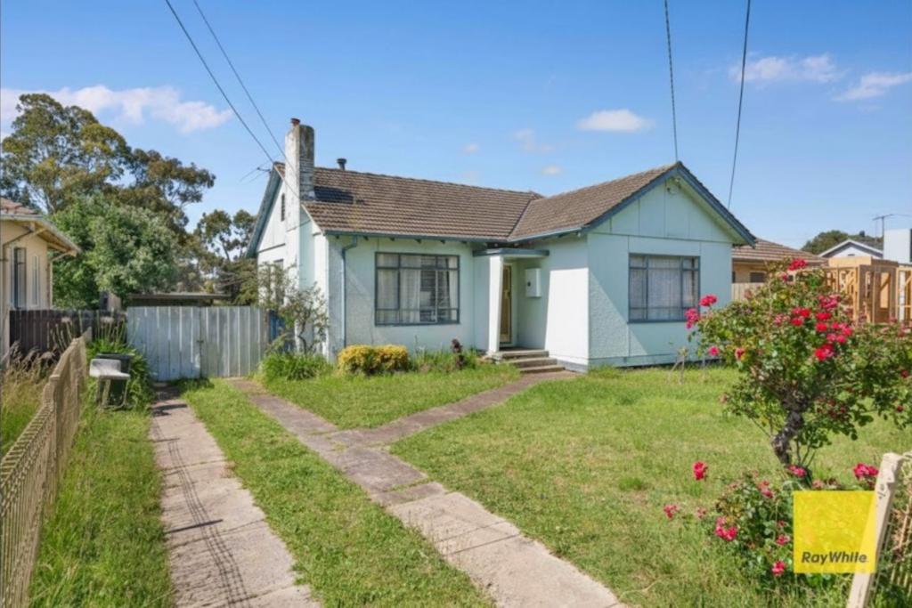 32 Charlesworth St, Laverton, VIC 3028