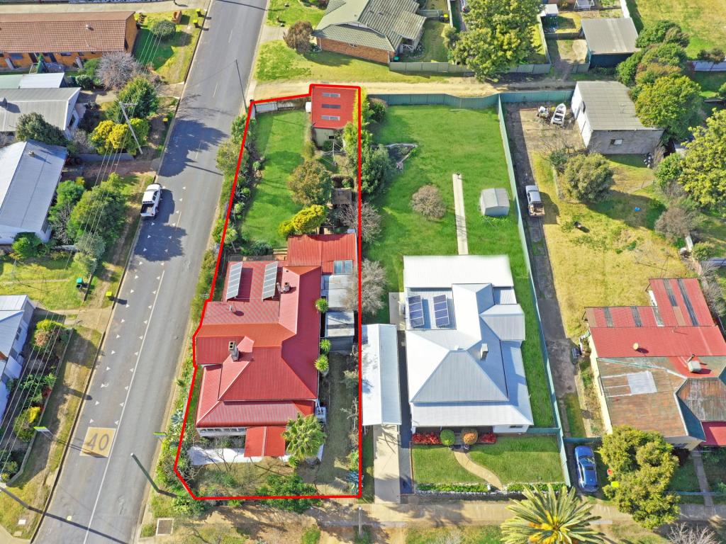 40 Mclerie St, Young, NSW 2594