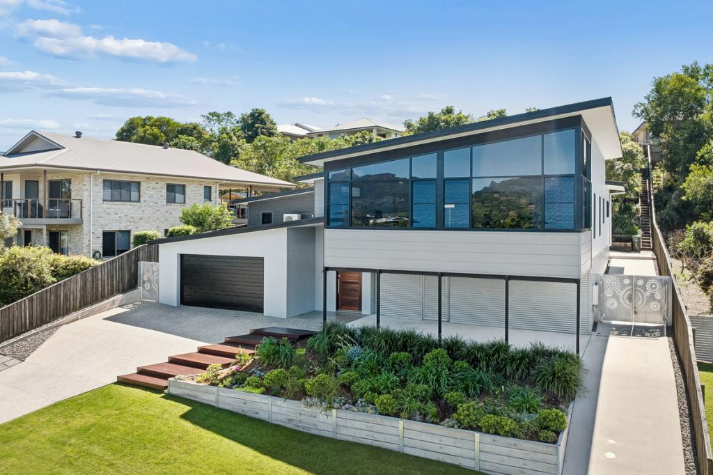 24 RIVERBEND WAY, MURWILLUMBAH, NSW 2484