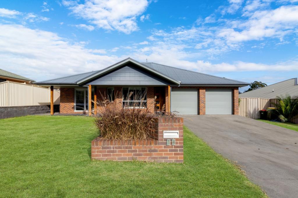 34 COURTENAY CRES, LONG BEACH, NSW 2536