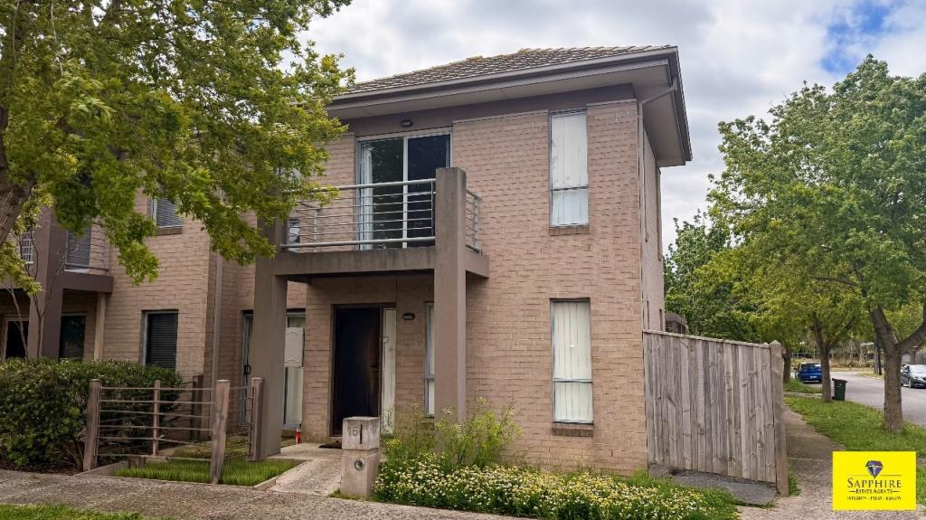 15 Hampden Grn, South Morang, VIC 3752