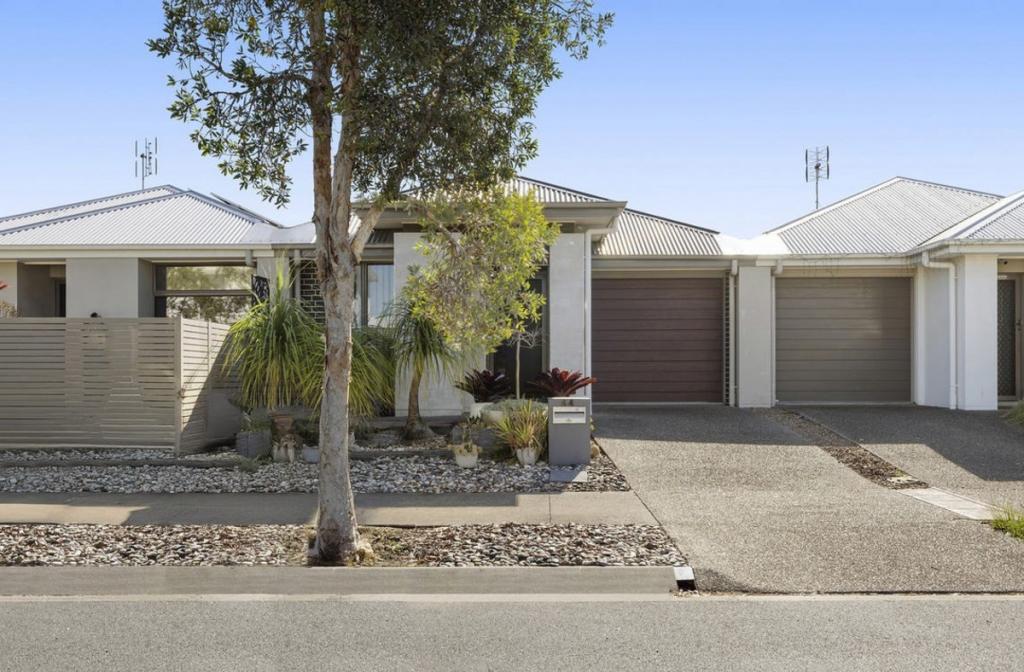 44 Amber Dr, Caloundra West, QLD 4551