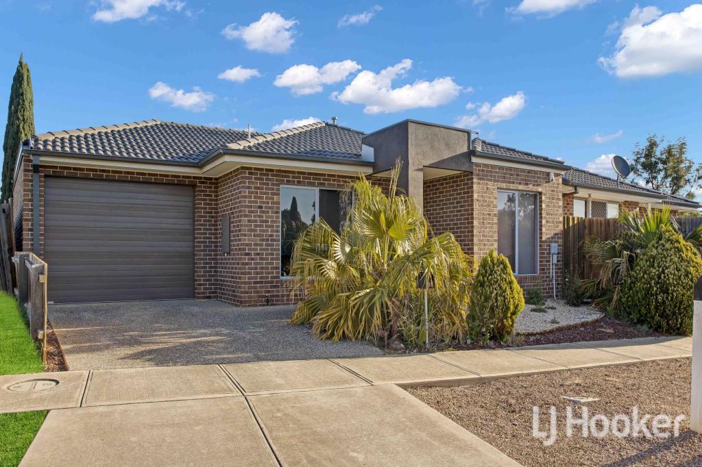 35 KIRKTON DR, KURUNJANG, VIC 3337