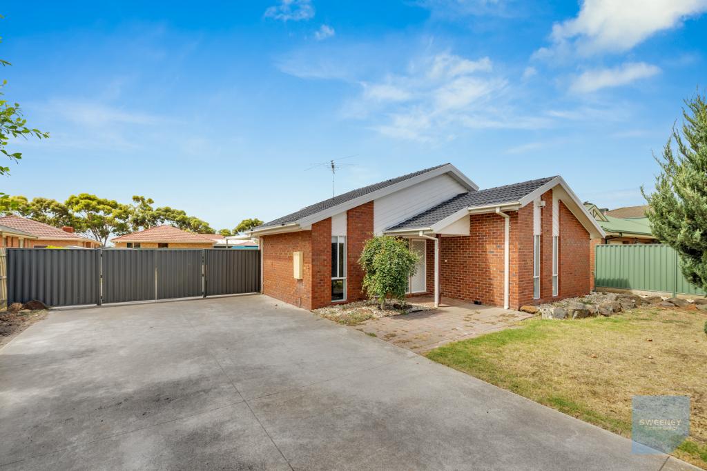 180 Westwood Dr, Burnside, VIC 3023