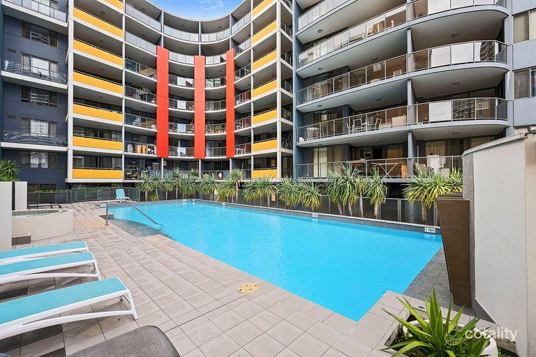 33/69 MILLIGAN ST, PERTH, WA 6000