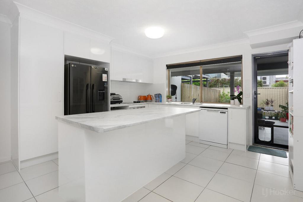 32/469 PINE RIDGE RD, RUNAWAY BAY, QLD 4216