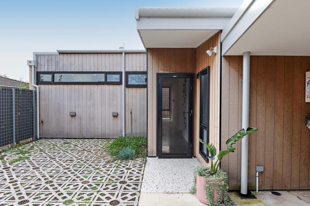 8a Prowse St, Beaconsfield, WA 6162