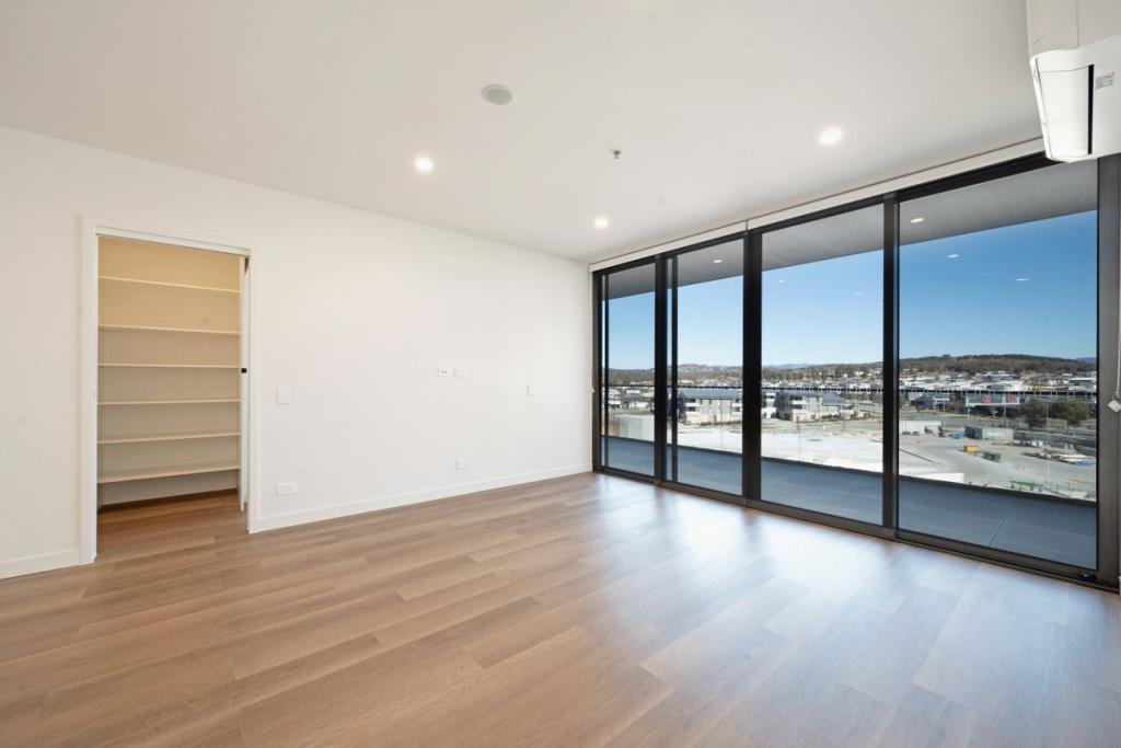 410/76 Steve Irwin Ave, Wright, ACT 2611