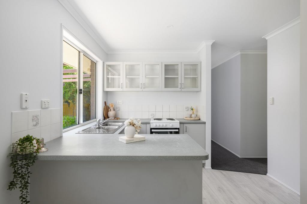 27 Golden Hind Ave, Cooloola Cove, QLD 4580