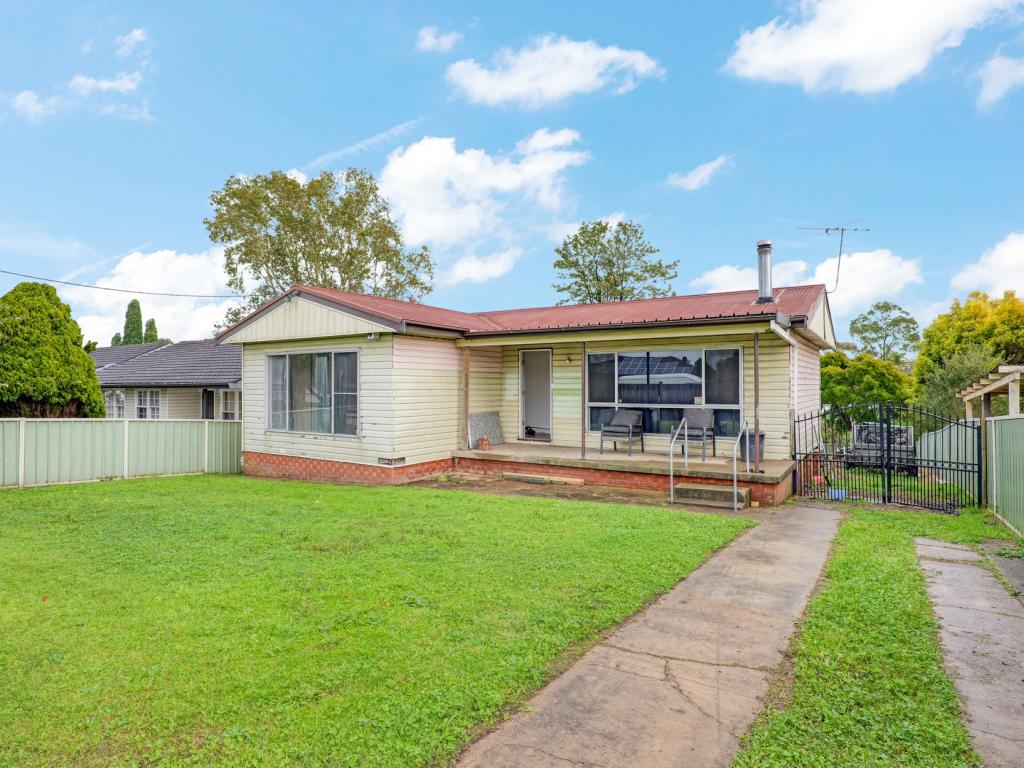 49 Wollombi Rd, Rutherford, NSW 2320