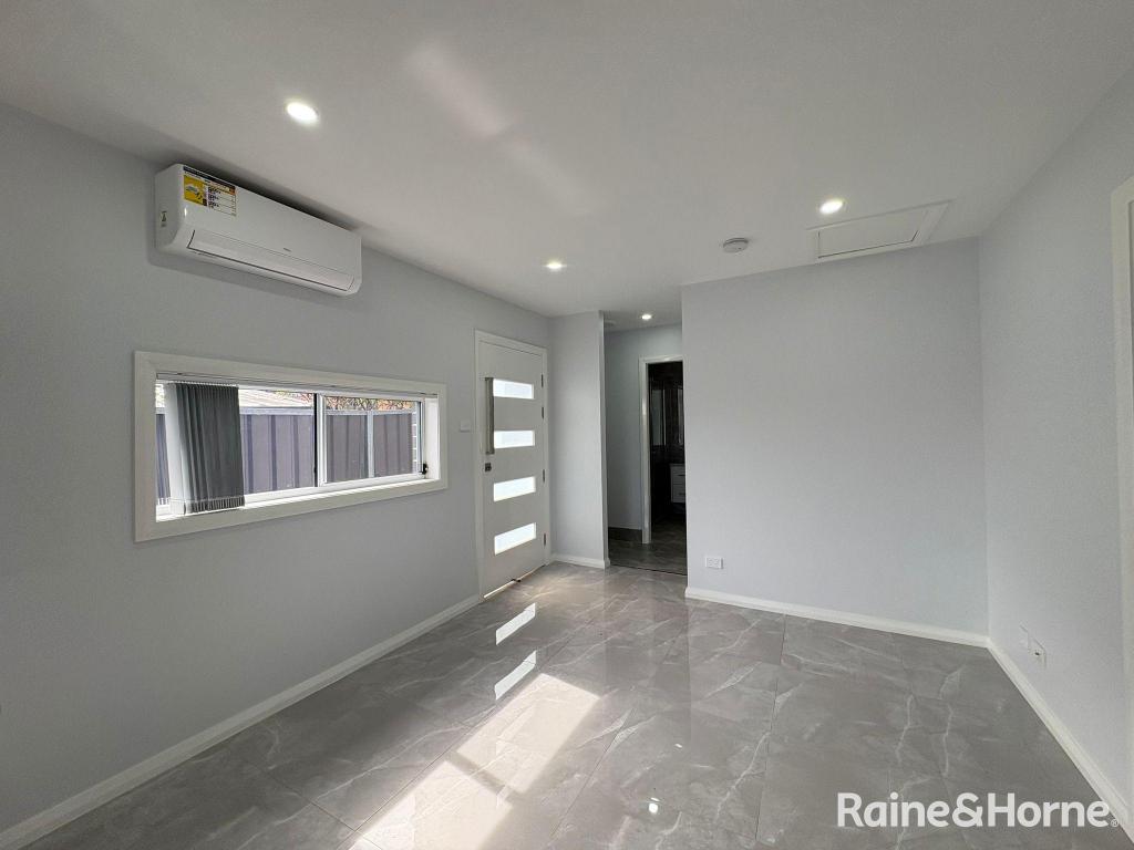 11a Kitson Pl, Minto, NSW 2566