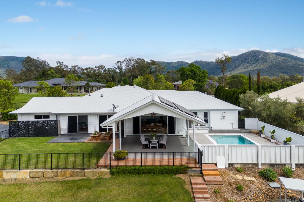 10 Twilight Cl, Highvale, QLD 4520