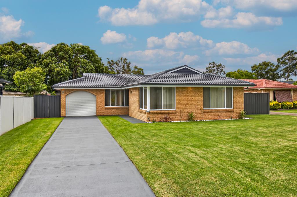 8 Reef St, Quakers Hill, NSW 2763