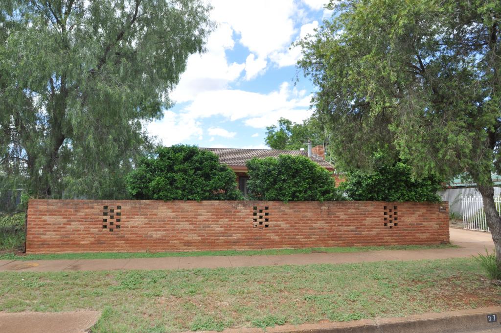 87 Marshall St, Cobar, NSW 2835