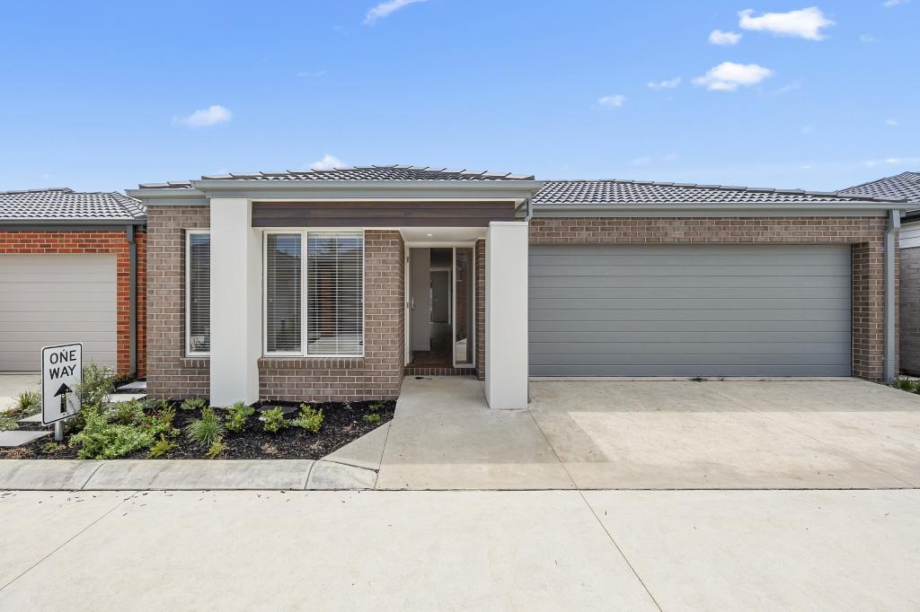 6 Providence Pl, Alfredton, VIC 3350