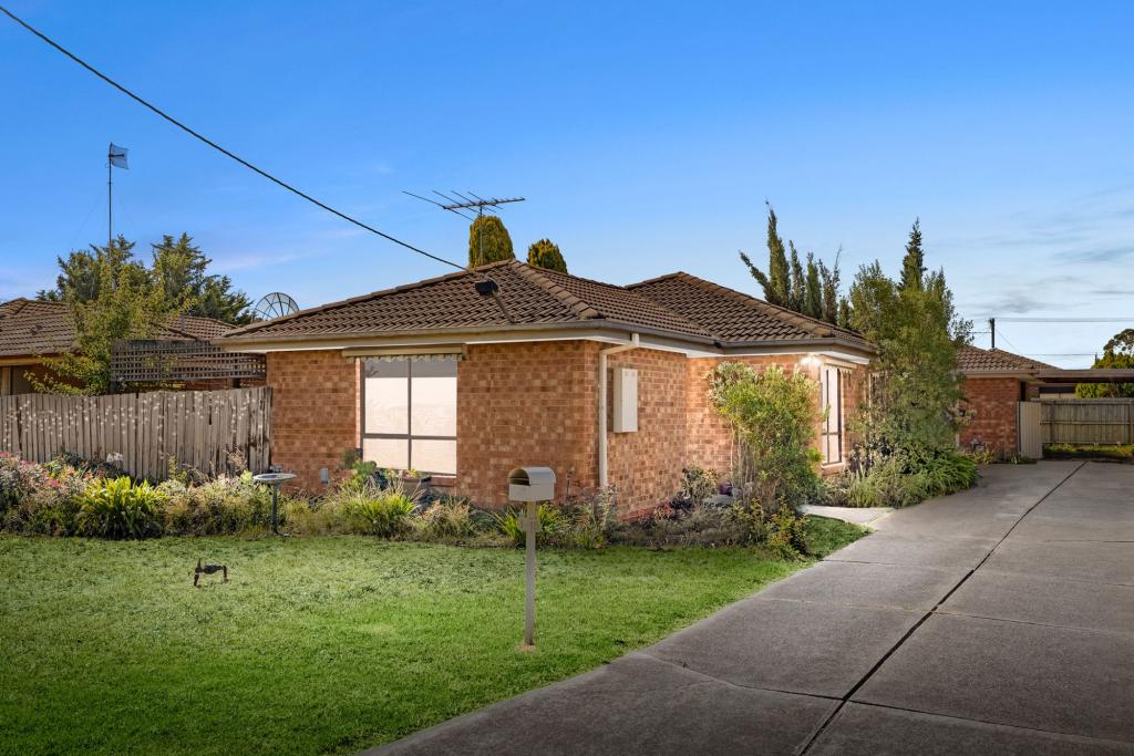 1/15 Sittella Ct, Werribee, VIC 3030