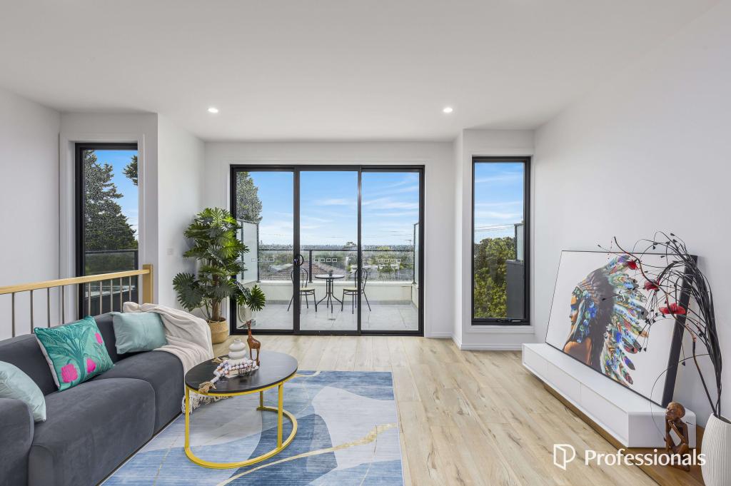 9 REISLING ST, DONCASTER, VIC 3108