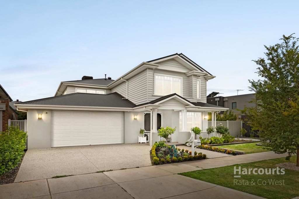 19 Warangal Way, Deanside, VIC 3336