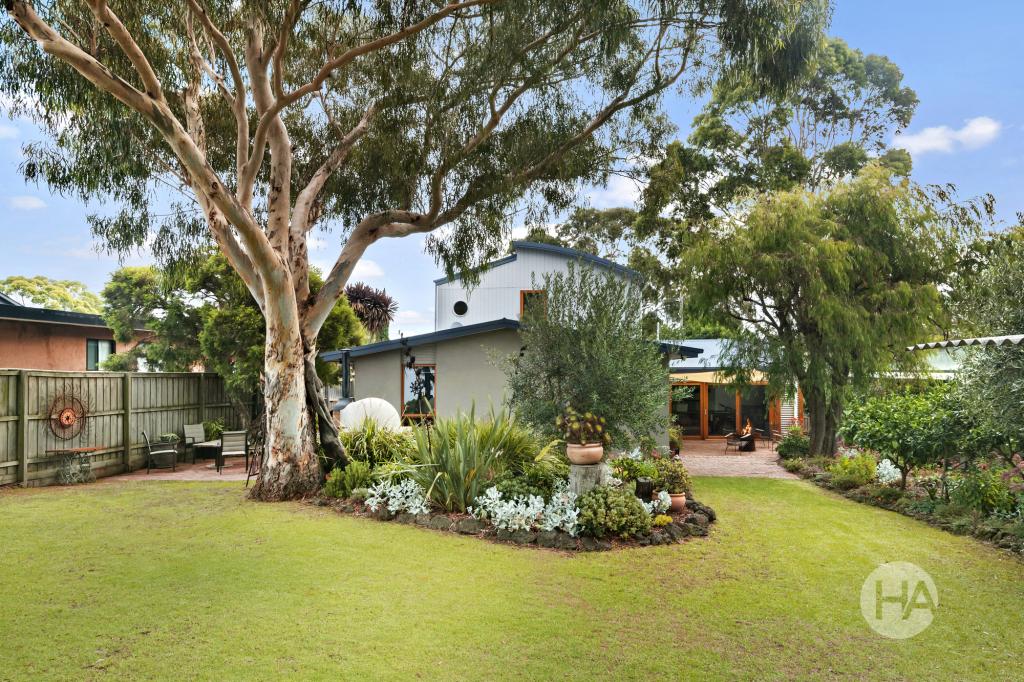35 Tower Hill Rd, Somers, VIC 3927