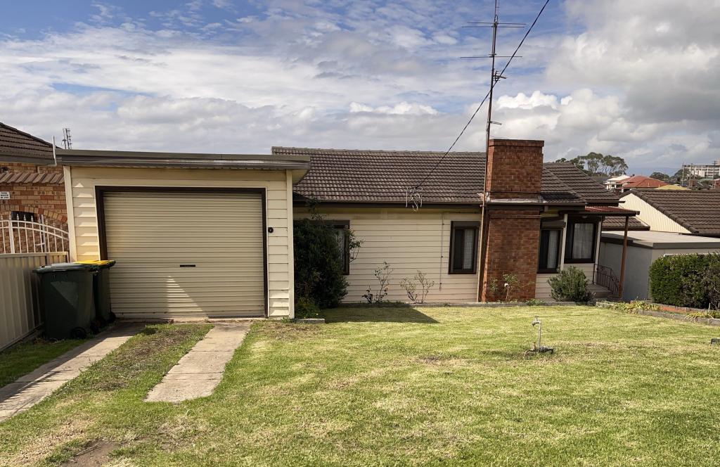 7 FIRST AVE N, WARRAWONG, NSW 2502