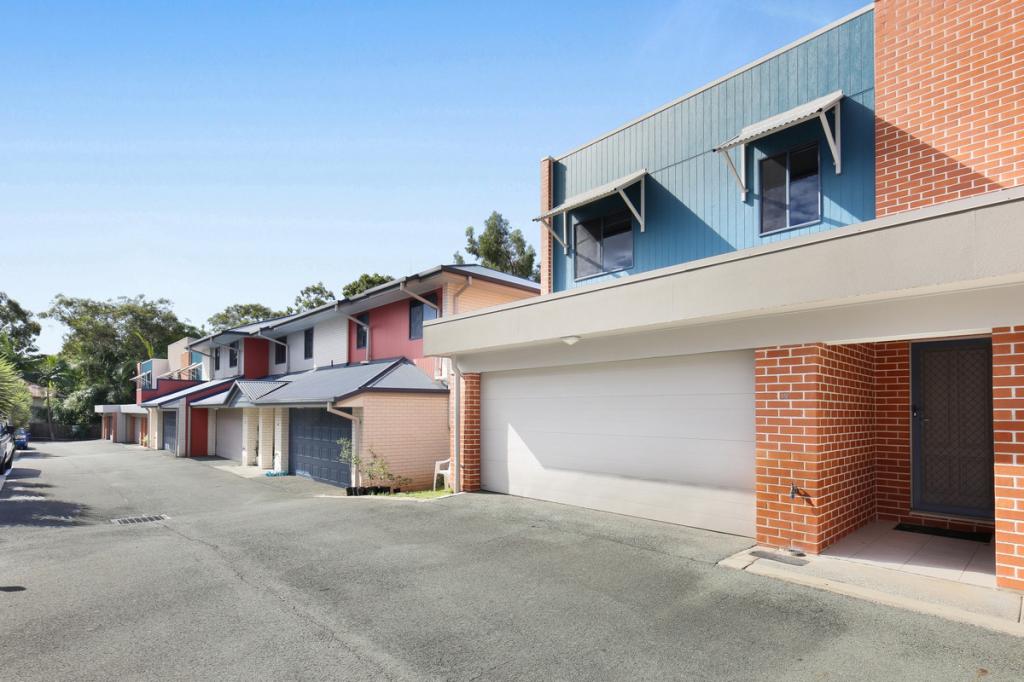19/170 Whiting St, Labrador, QLD 4215