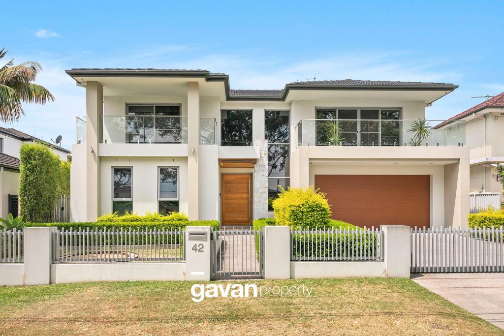 42 Stuart St, Blakehurst, NSW 2221