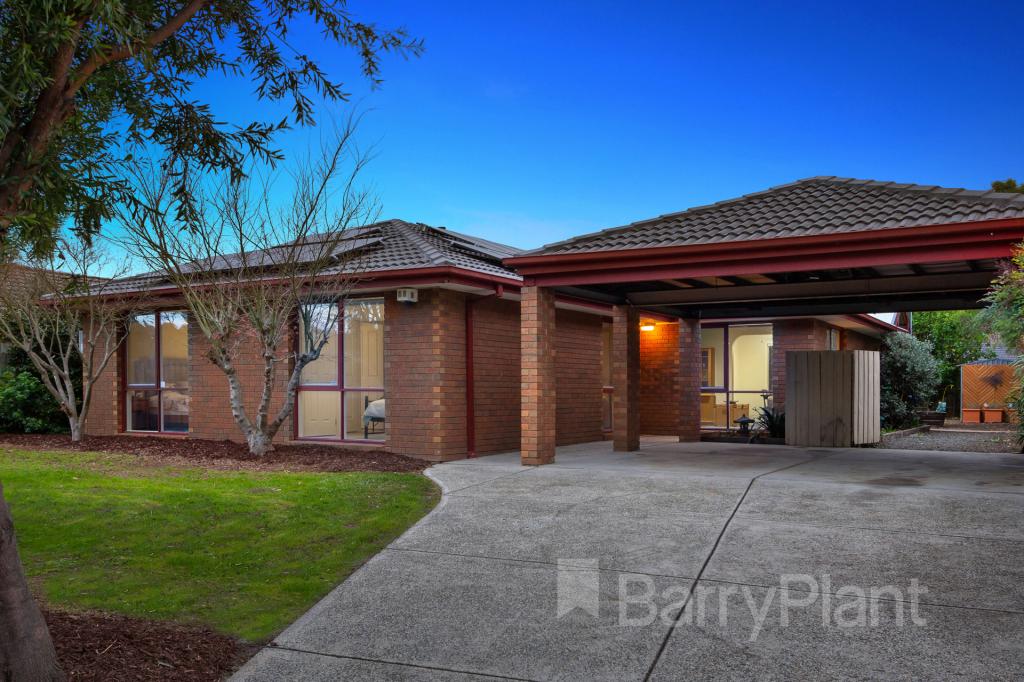 16 Chelmsford Ct, Ferntree Gully, VIC 3156