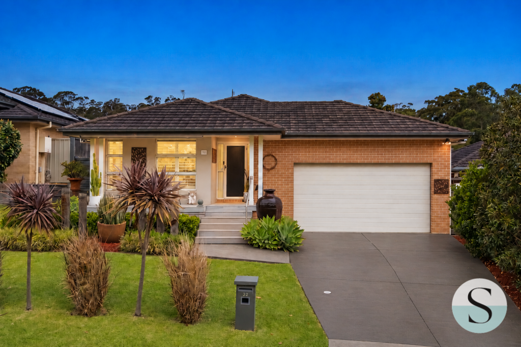 32 Konara Cres, Fletcher, NSW 2287