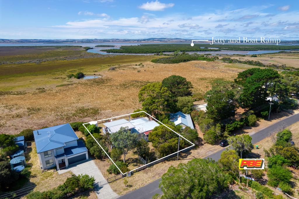 13 ANDERSONS VIEW RD, VENUS BAY, VIC 3956