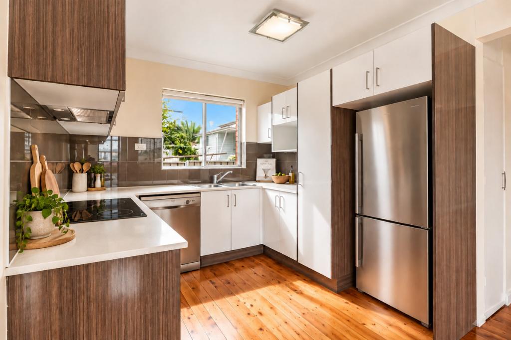 2/33 Auburn St, Wollongong, NSW 2500
