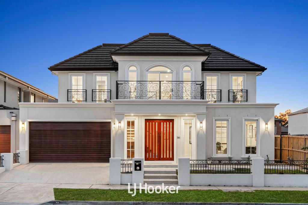 6 Lorimer St, Berwick, VIC 3806