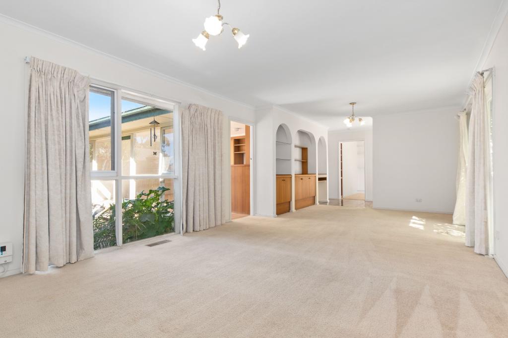 68 Edward St, Langwarrin, VIC 3910