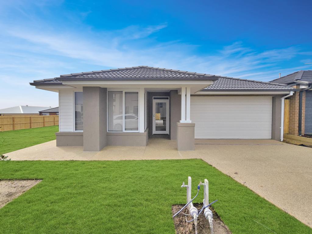 13 Robe Dr, Mount Duneed, VIC 3217