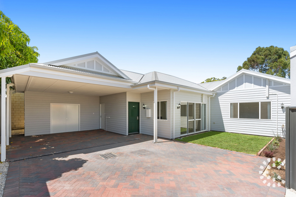 16b Aberle St, Hamilton Hill, WA 6163