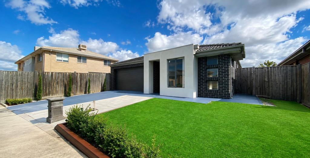 14 ADRIATIC WAY, POINT COOK, VIC 3030